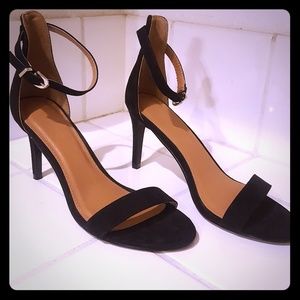 Charlotte russe black heels